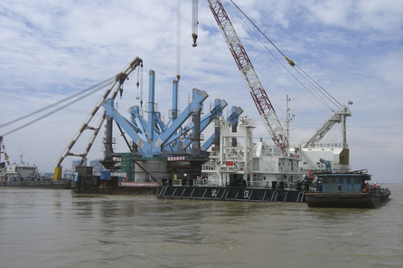 High-speed railway line from Beijing to Shanghai, Nanjing Big Bridge, Supervision